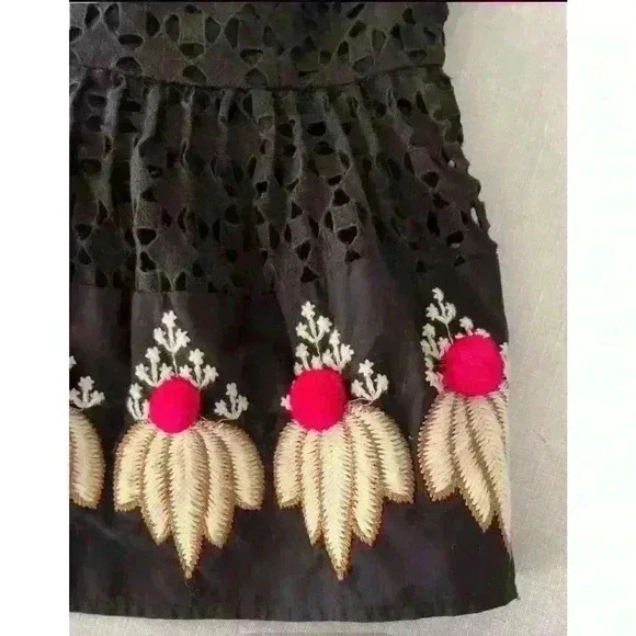 Anthropologie Sz 4 Catrina Cami Top Black Embroidered Boho Festival Western - Picture 6 of 11